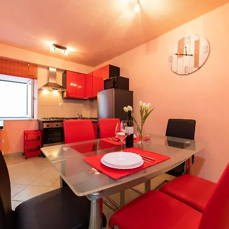 Seafront With Furnished Sun Terrace, Close To The וילה *